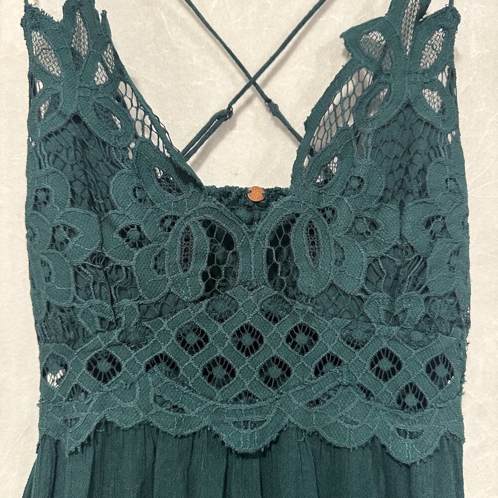 Emerald Green Lace Bodice Spaghetti Strap Dress | Ruffle Hem Boho Mini - Picture 3 of 4